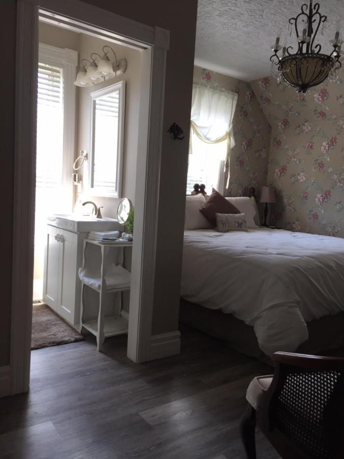 Kingsville House Bed And Breakfast Ngoại thất bức ảnh